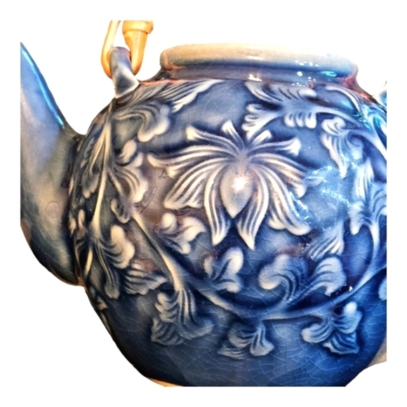 Thai Celadon Blue Tea Set - Picture 2 of 9